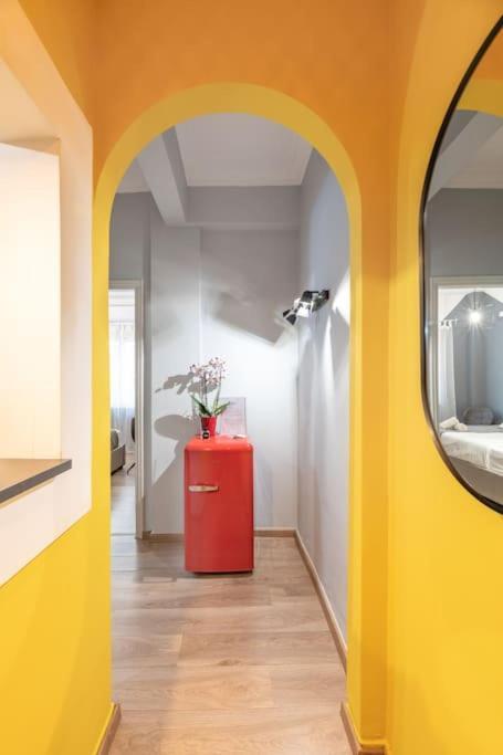 The Hostmaster Hollywood Space Studio Athens Luaran gambar